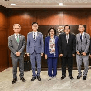 Cosway built stronger global ties with delegates from Korea and Malaysia. 